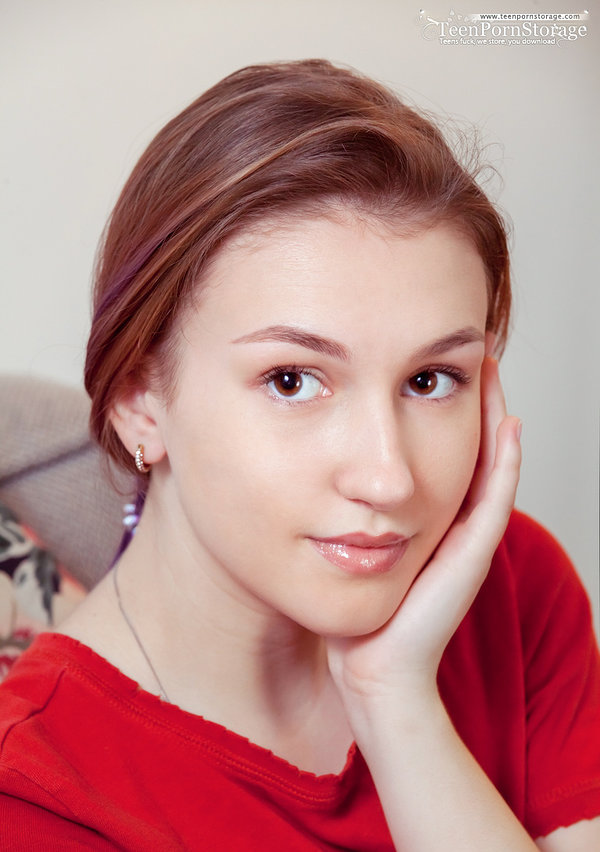 Адель, 28